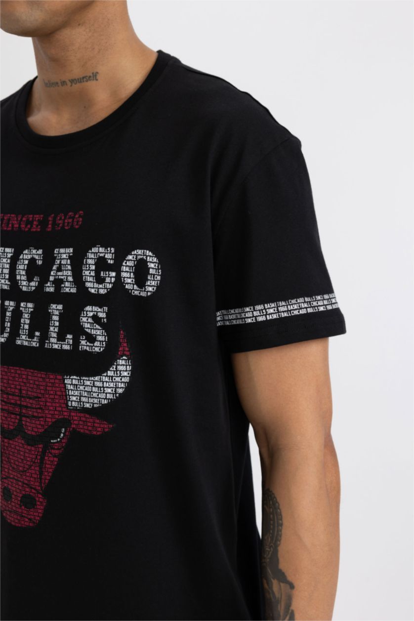 MAN Black DeFactoFit NBA Chicago Bulls Regular Fit Short Sleeve T-Shirt