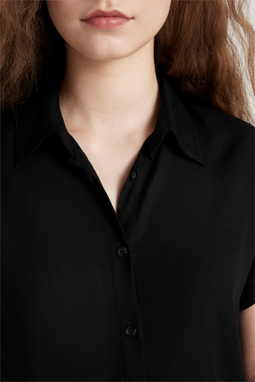 Kadın Siyah Regular Fit Kısa Kollu Gömlek