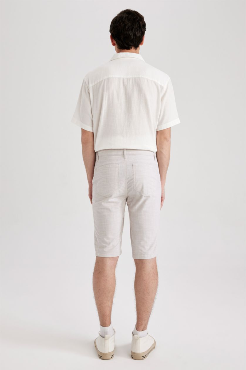 Мужчины Песочный Бермуды стандартного кроя из льна для мужчин