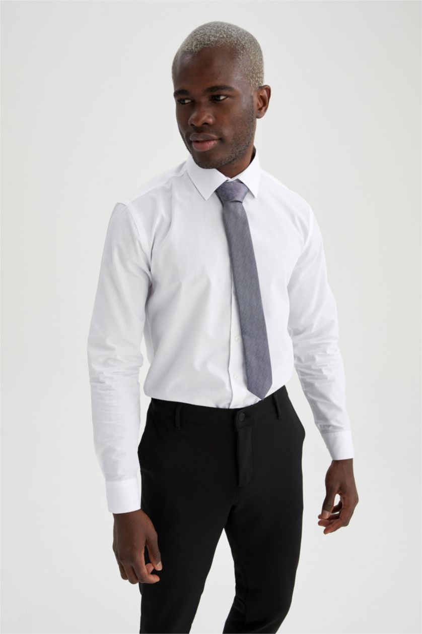 رجال رمادي ربطة عنق