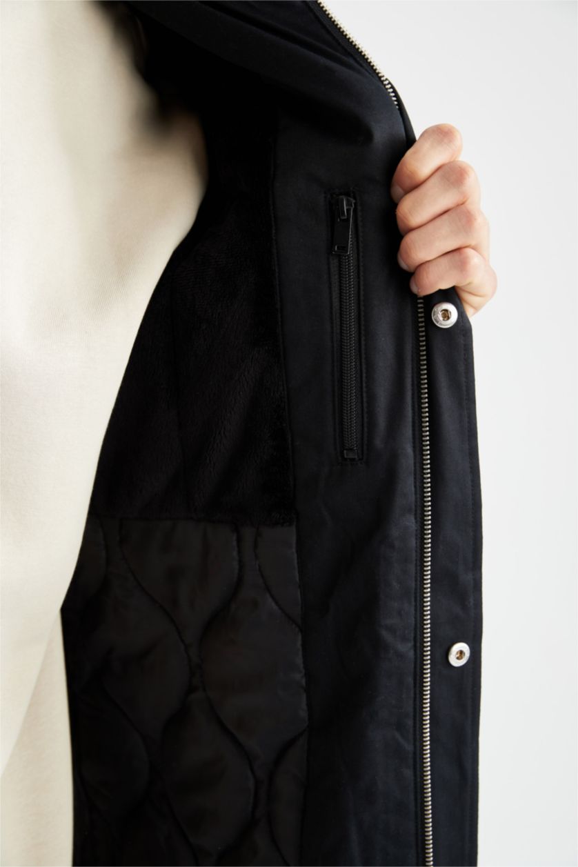 رجال أسود جاكيت طويل سليم فيت بغطاء للرأس مبطن بفرو إصطناعي