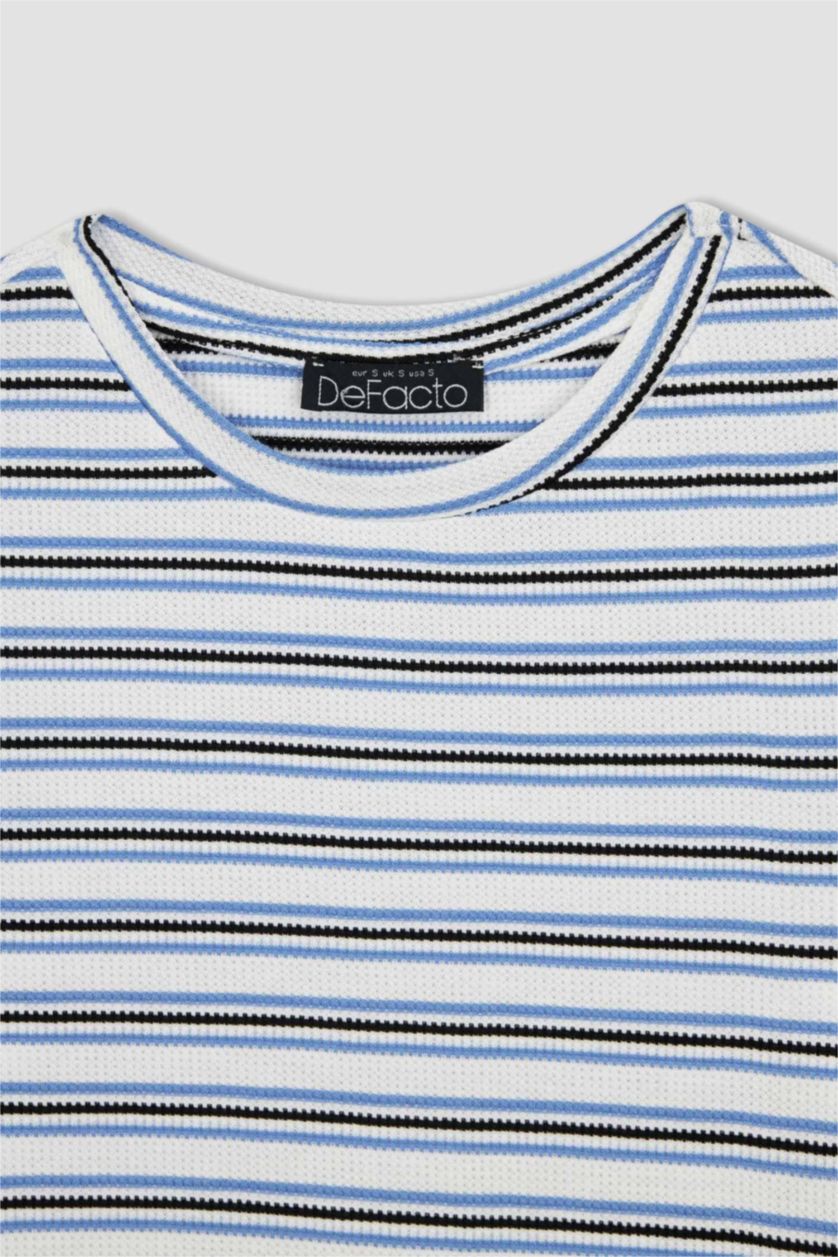 نساء اوف وايت تي شيرت بأكمام قصيرة مطبوعة بياقة مستديرة