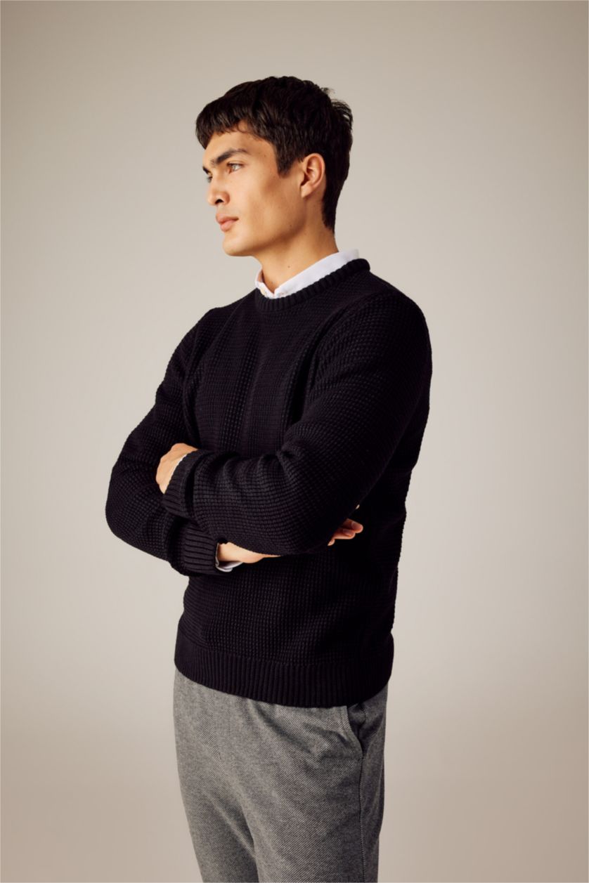 MAN Black Standard Fit Knitwear Pullover
