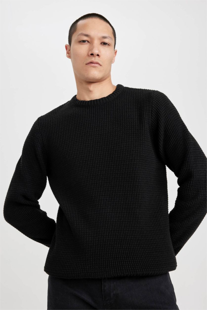 MAN Black Standard Fit Knitwear Pullover