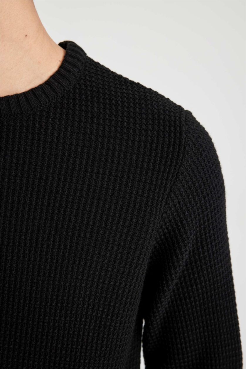 MAN Black Standard Fit Knitwear Pullover