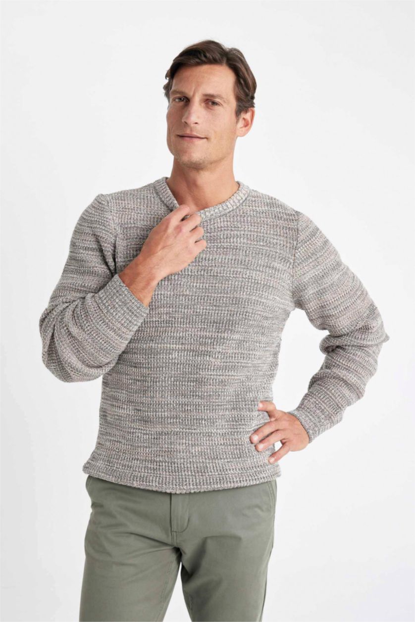 MAN Vison Standard Fit Crew Neck Basic Knitted Pullover