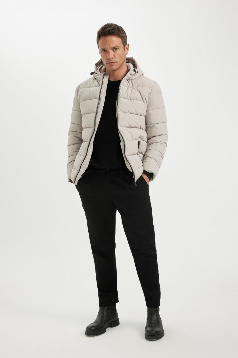 Erkek Kum Su İtici Slim Fit Dar Kesim Astarlı Kapüşonlu Fermuarlı Cepli Dolgulu Mont