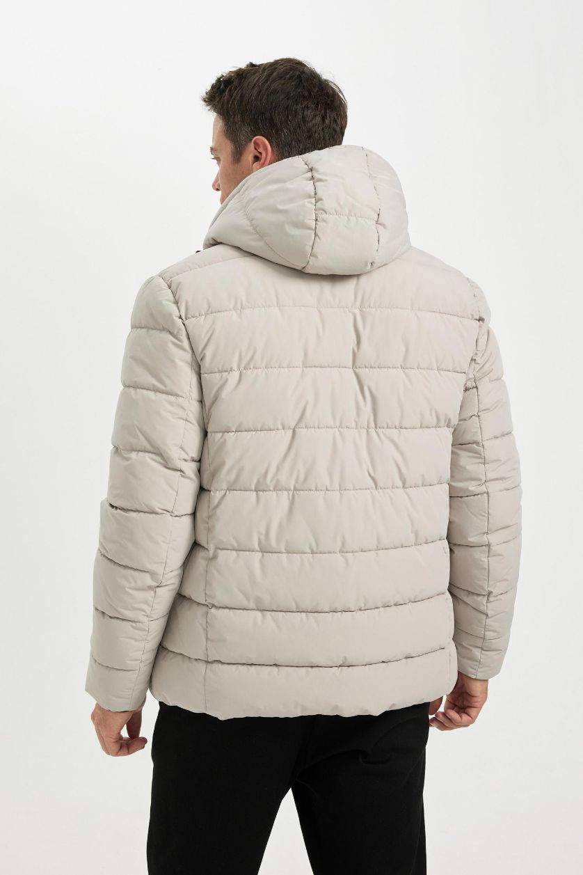 Erkek Kum Su İtici Slim Fit Dar Kesim Astarlı Kapüşonlu Fermuarlı Cepli Dolgulu Mont