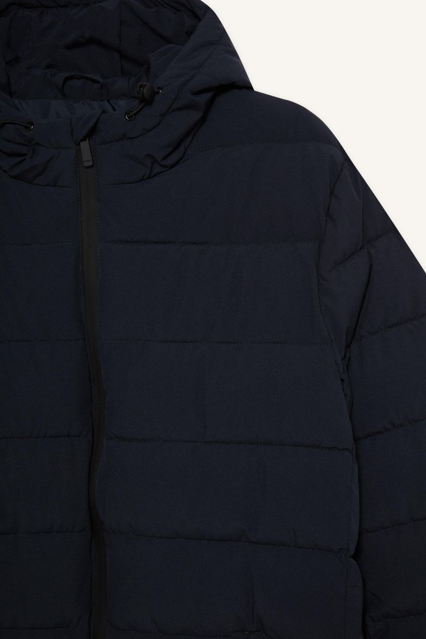 MAN NAVY Slim Fit Lined Hooded Zippered Padded Waterproof Jacket