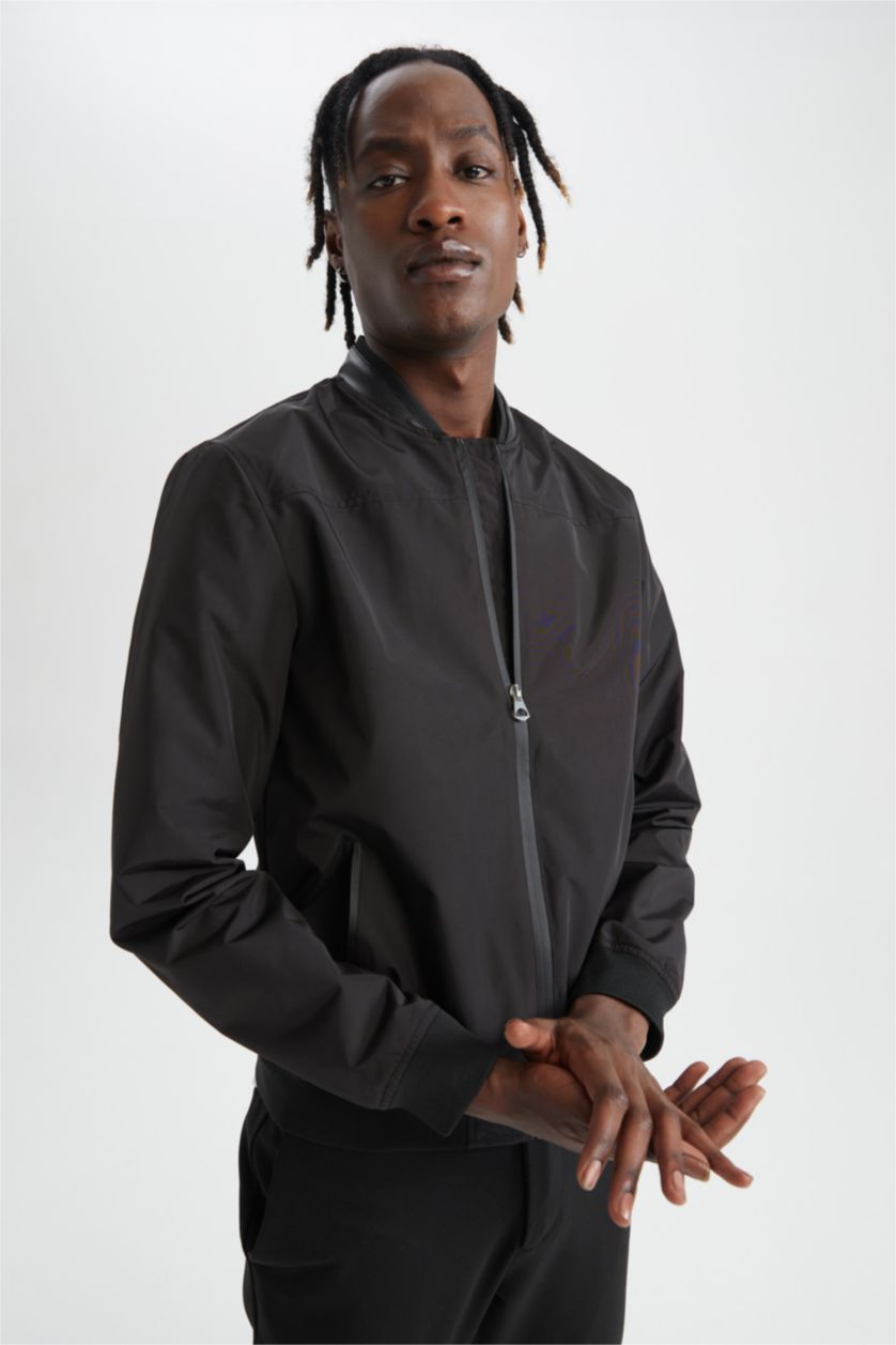 Erkek Siyah Slim Fit Kolej Yaka Fermuarlı Çift Cepli Mevsimlik Hafif İnce Bomber Mont Ceket