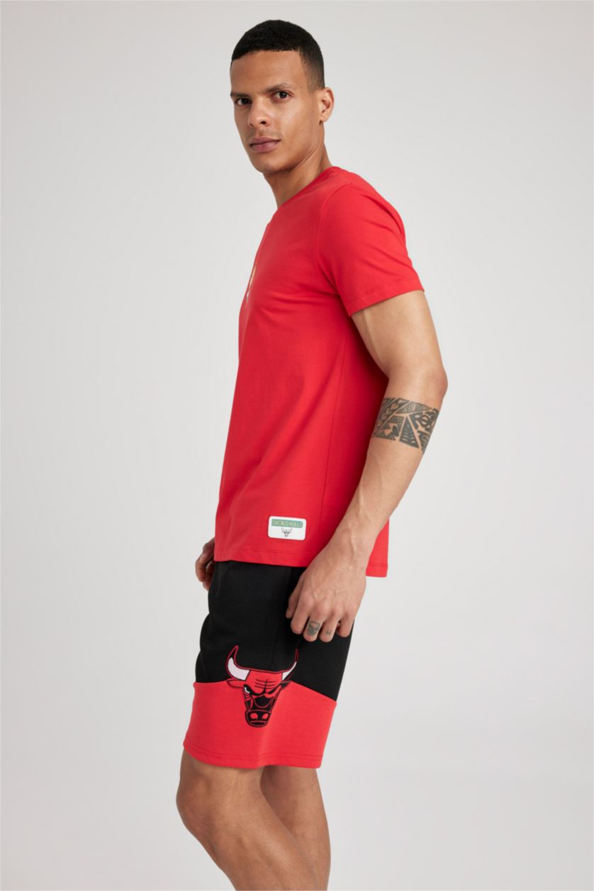 MAN Black Defacto Fit NBA Chicago Bulls Licensed Regular Fit Short Leg Shorts