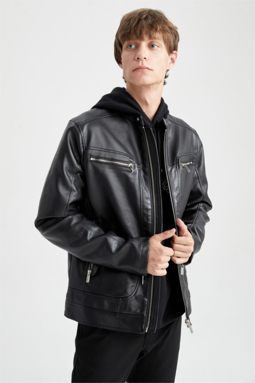 Erkek Siyah Slim Fit Yarım Balıkçı Yaka Suni Deri Mont