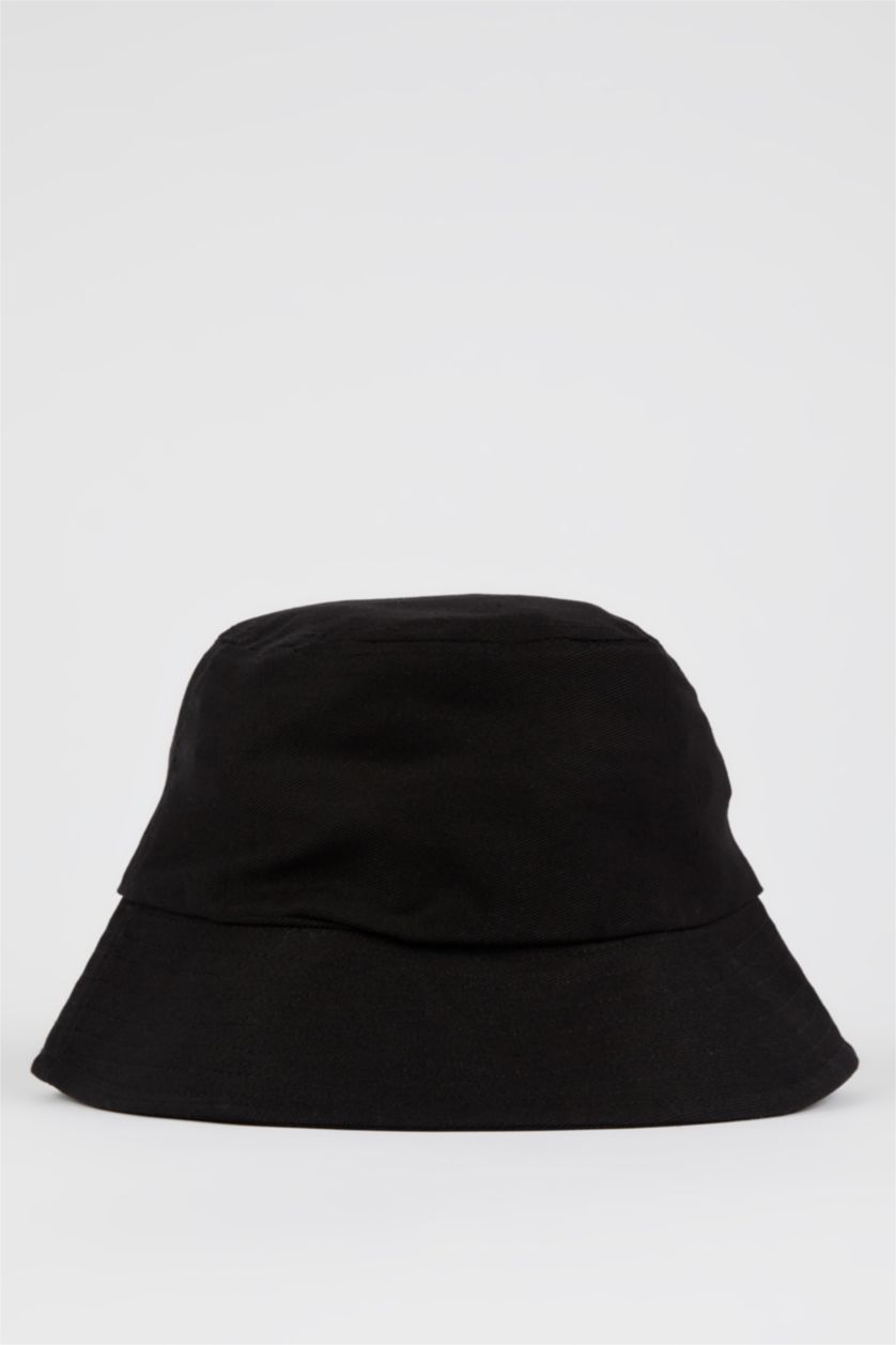 HOMME Noir Bob brodé Label pour hommes