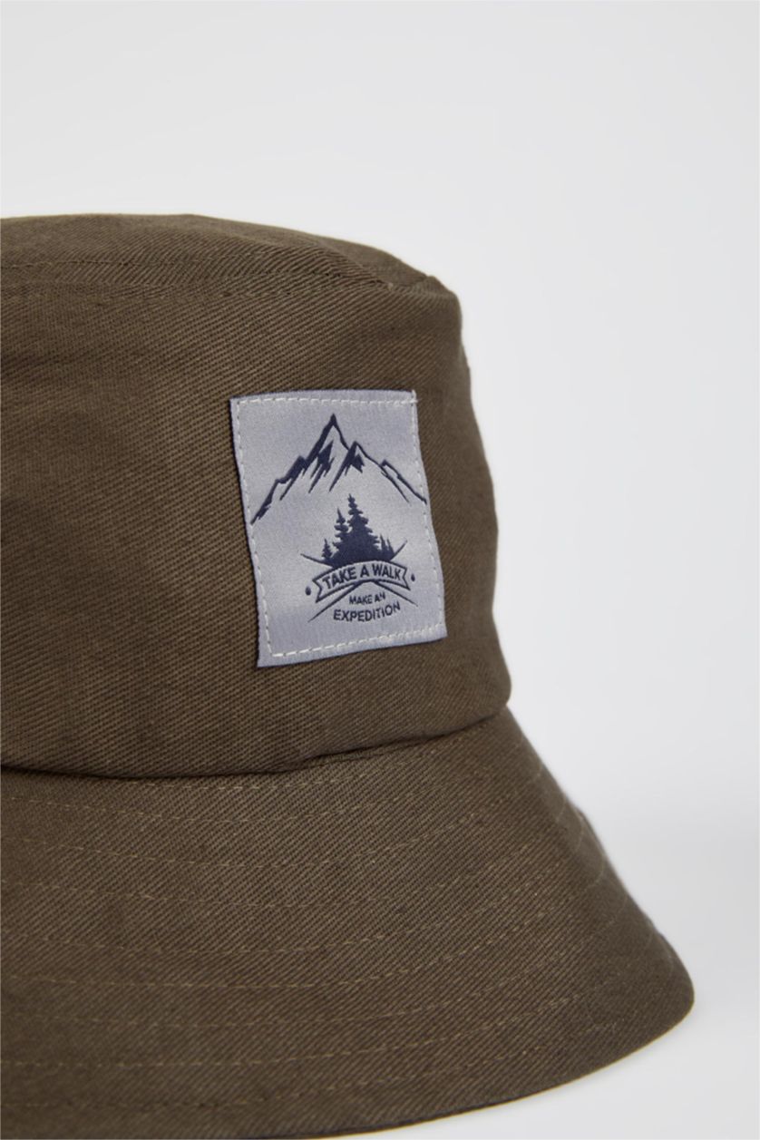 HOMME Kaki Bob brodé Label pour hommes