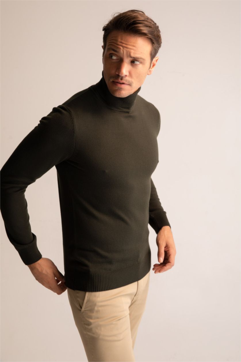 MAN Dark Green Slim Fit Turtleneck Knitted Pullover