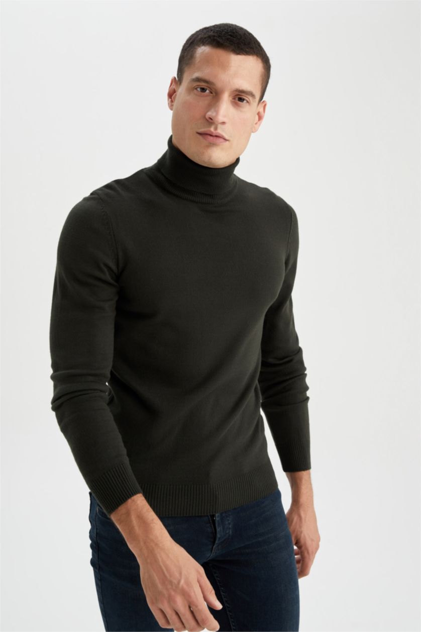 MAN Dark Green Slim Fit Turtleneck Knitted Pullover