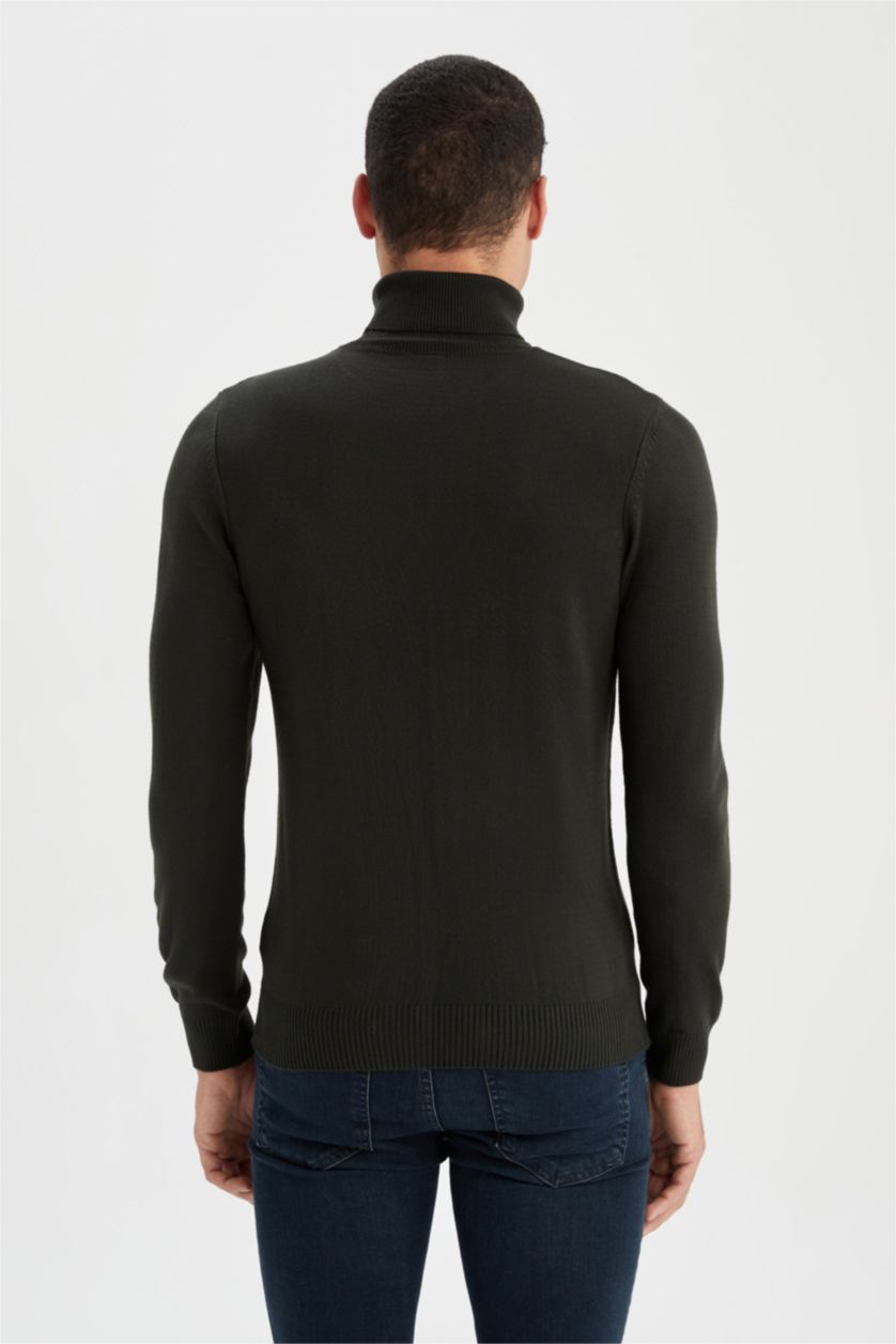 MAN Dark Green Slim Fit Turtleneck Knitted Pullover