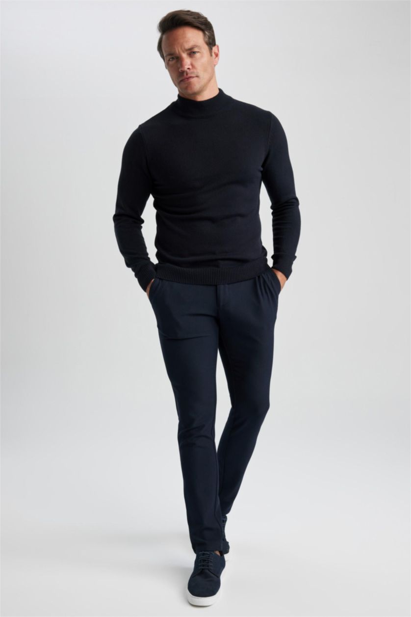 HOMME Marin Pull Slim à col roulé