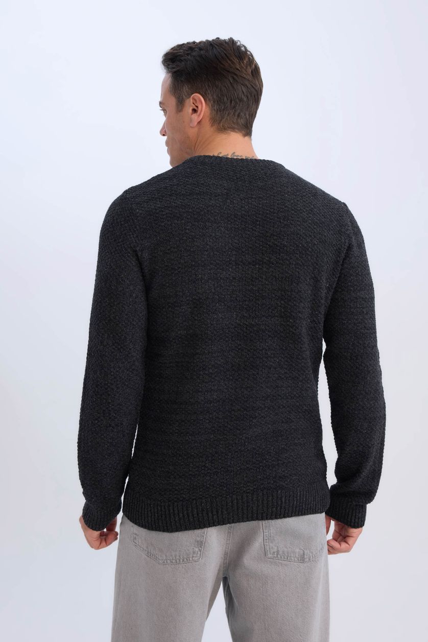 Erkek Antrasit Standart Fit Normal Kesim Bisiklet Yaka Dokulu Basic Düz Triko Kazak