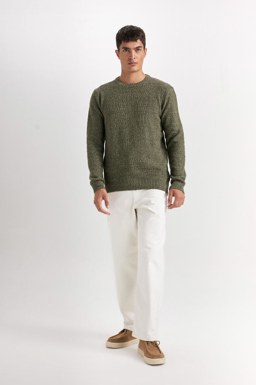 رجال كاكي بلوز تريكو قصة عادية بياخة مستديرة