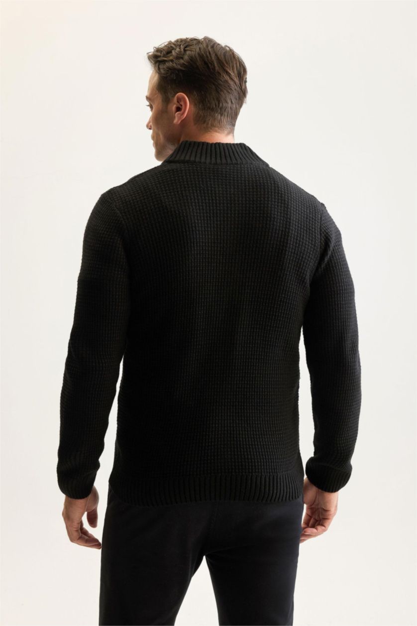Man Black Standard Fit Knitwear Cardigan