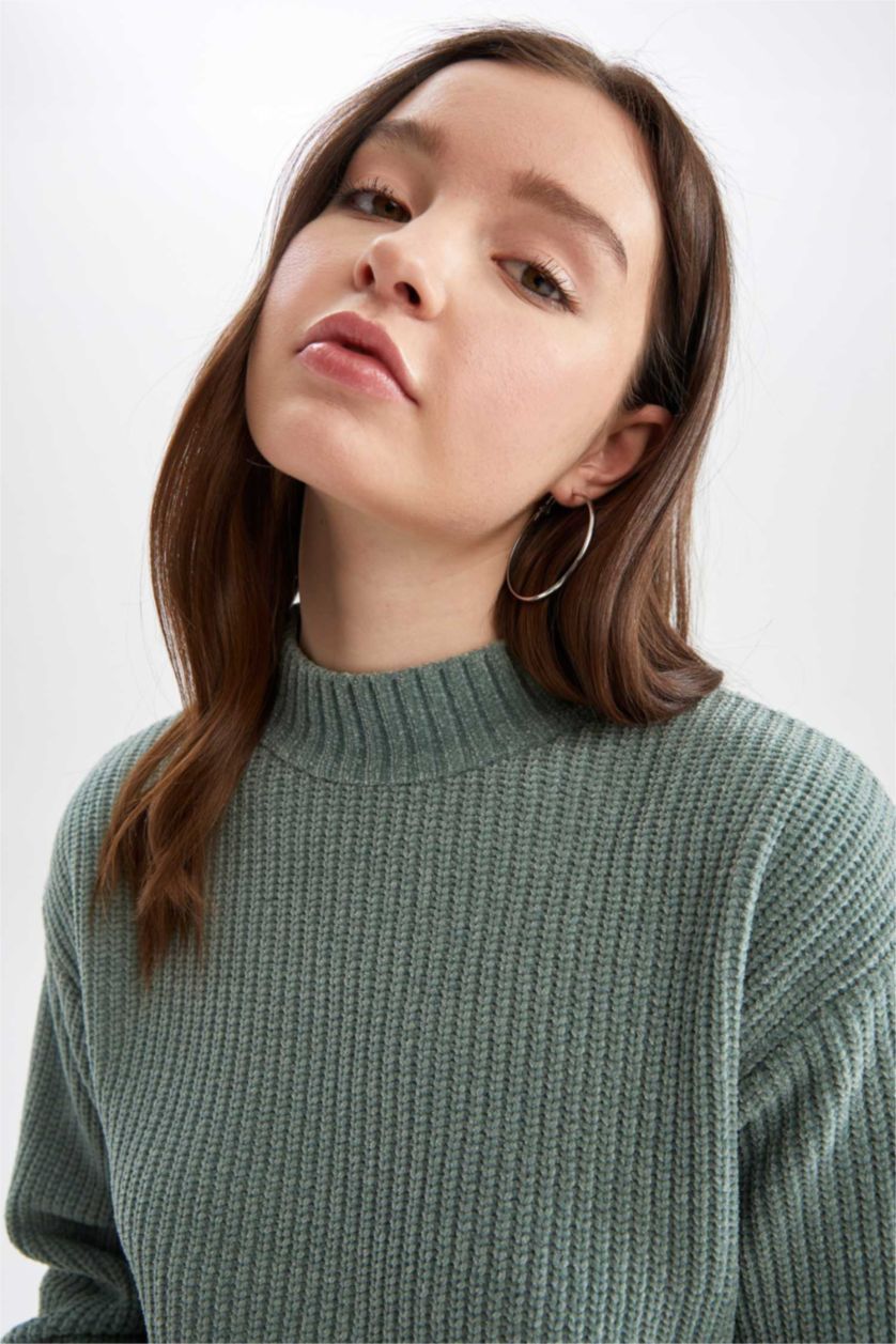 Turquoise WOMAN Regular Fit Pullover 2522470 | DeFacto