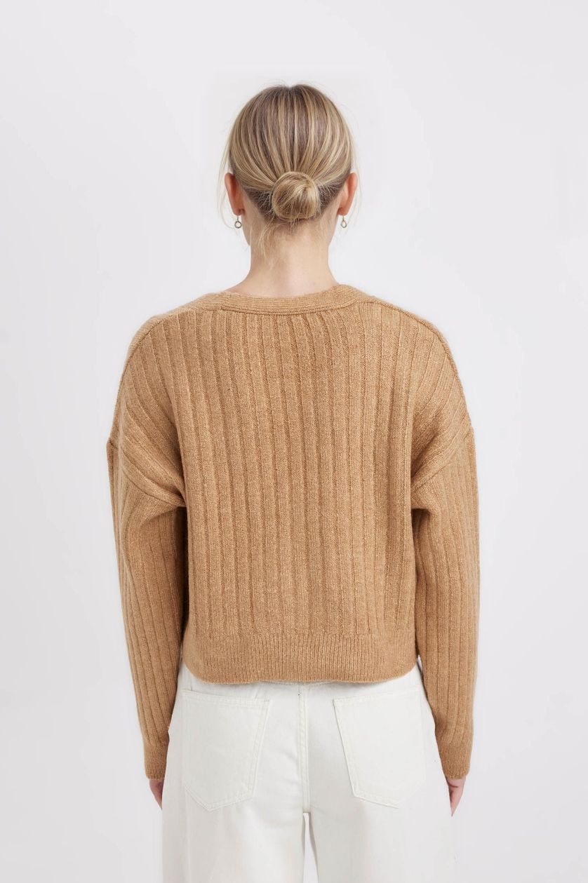 Kadın Camel Regular Fit V Yaka Basic Düz Düğmeli Triko Hırka