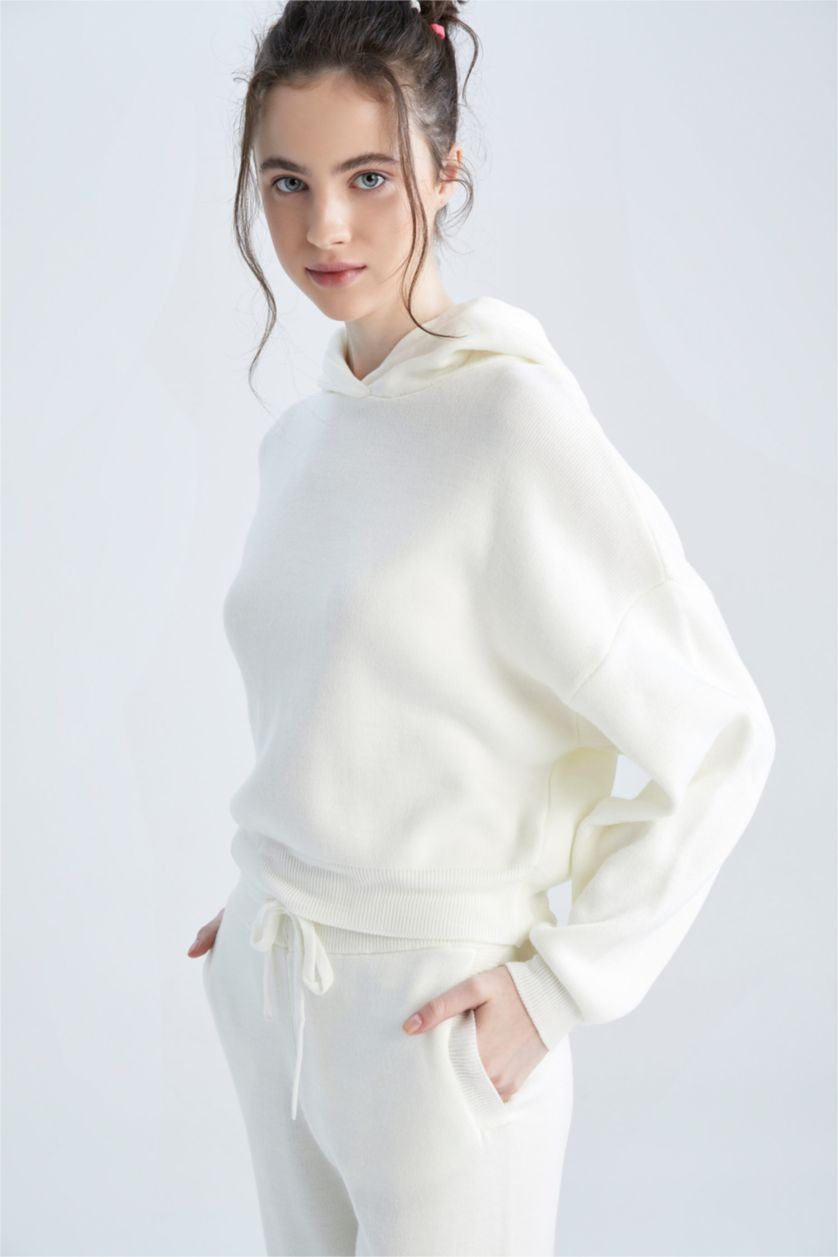 Woman Ecru Oversize Fit Hooded Pullover