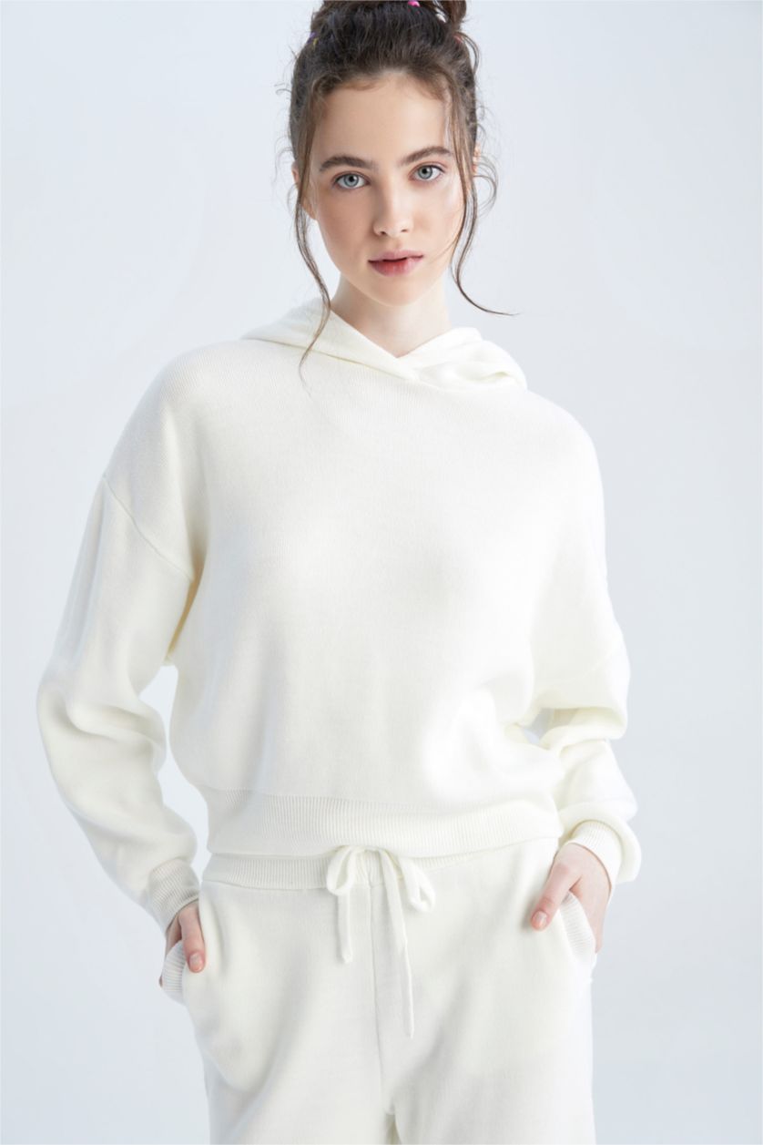 Woman Ecru Oversize Fit Hooded Pullover