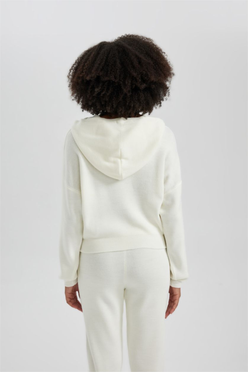 WOMAN Ecru Oversize Fit Knitwear Pullover