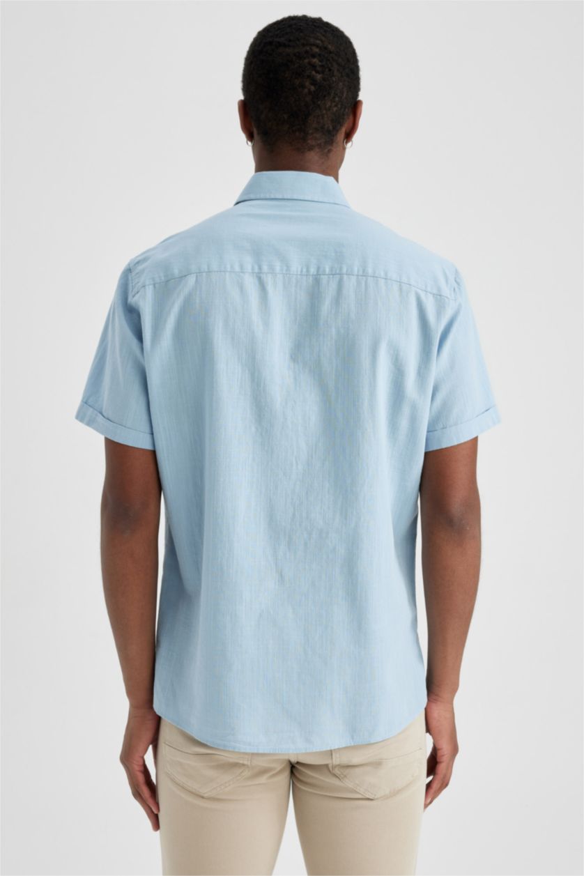 رجال أزرق فاتح قميص بولو سليم فيت وأكمام قصيرة