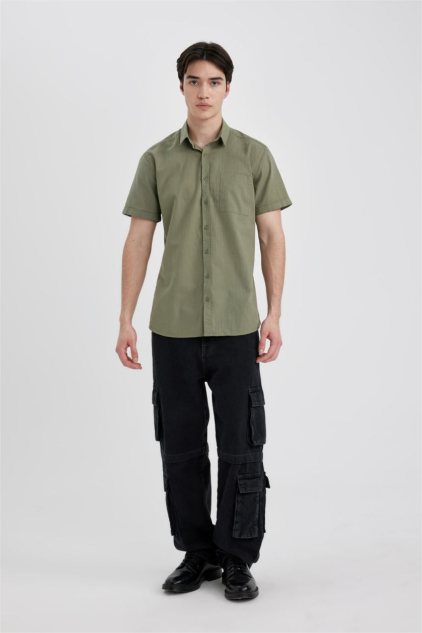 Erkek Haki %100 Pamuk Slim Fit Dar Kesim Yazlık Basic Düz Kısa Kollu Gömlek