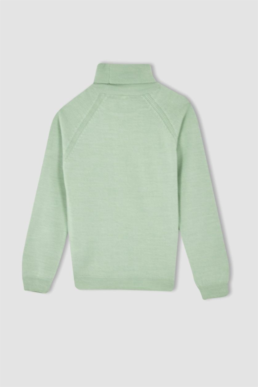 بنات نعناع بلوز قصة عادية بياقة عالية