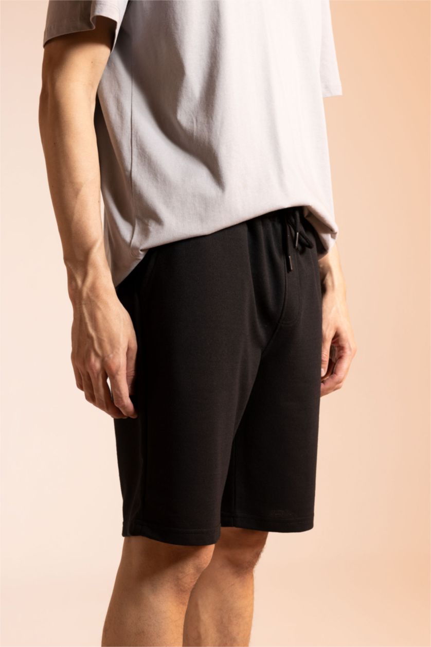 MAN Black Regular Fit Thin Sweatshirt Fabric
