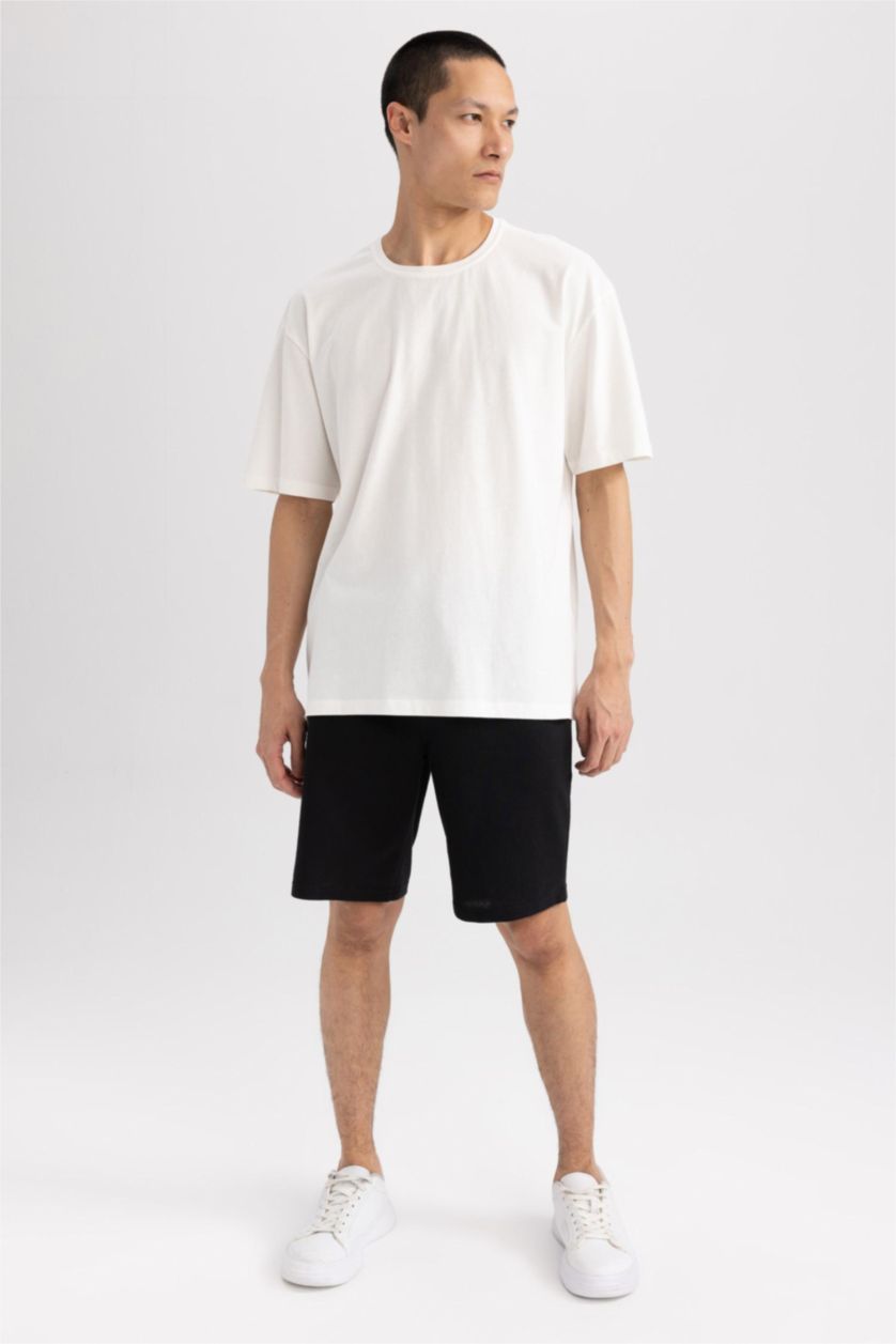 MAN Black Regular Fit Thin Sweatshirt Fabric