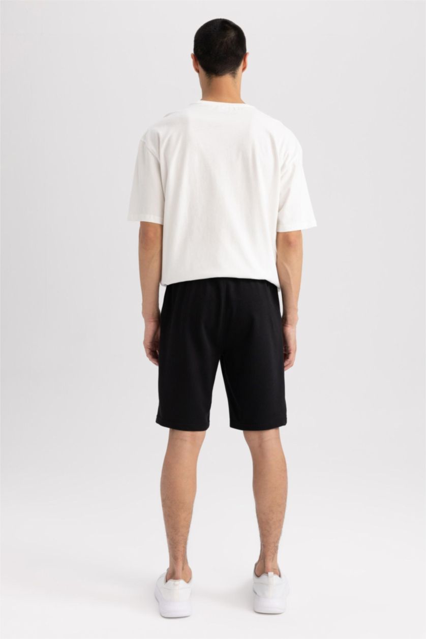 MAN Black Regular Fit Thin Sweatshirt Fabric