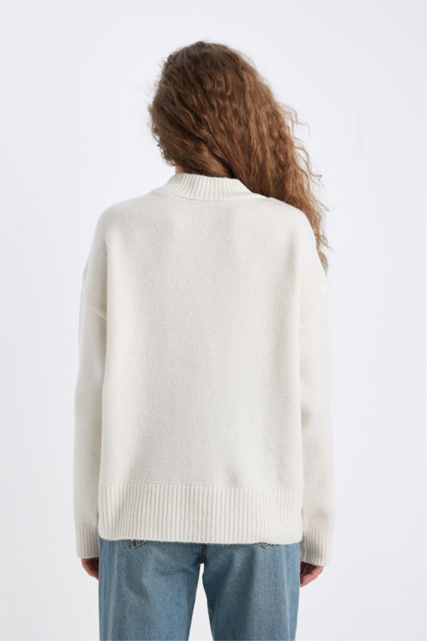 WOMAN Ecru Oversize Fit Half Turtleneck Long Knitwear Pullover