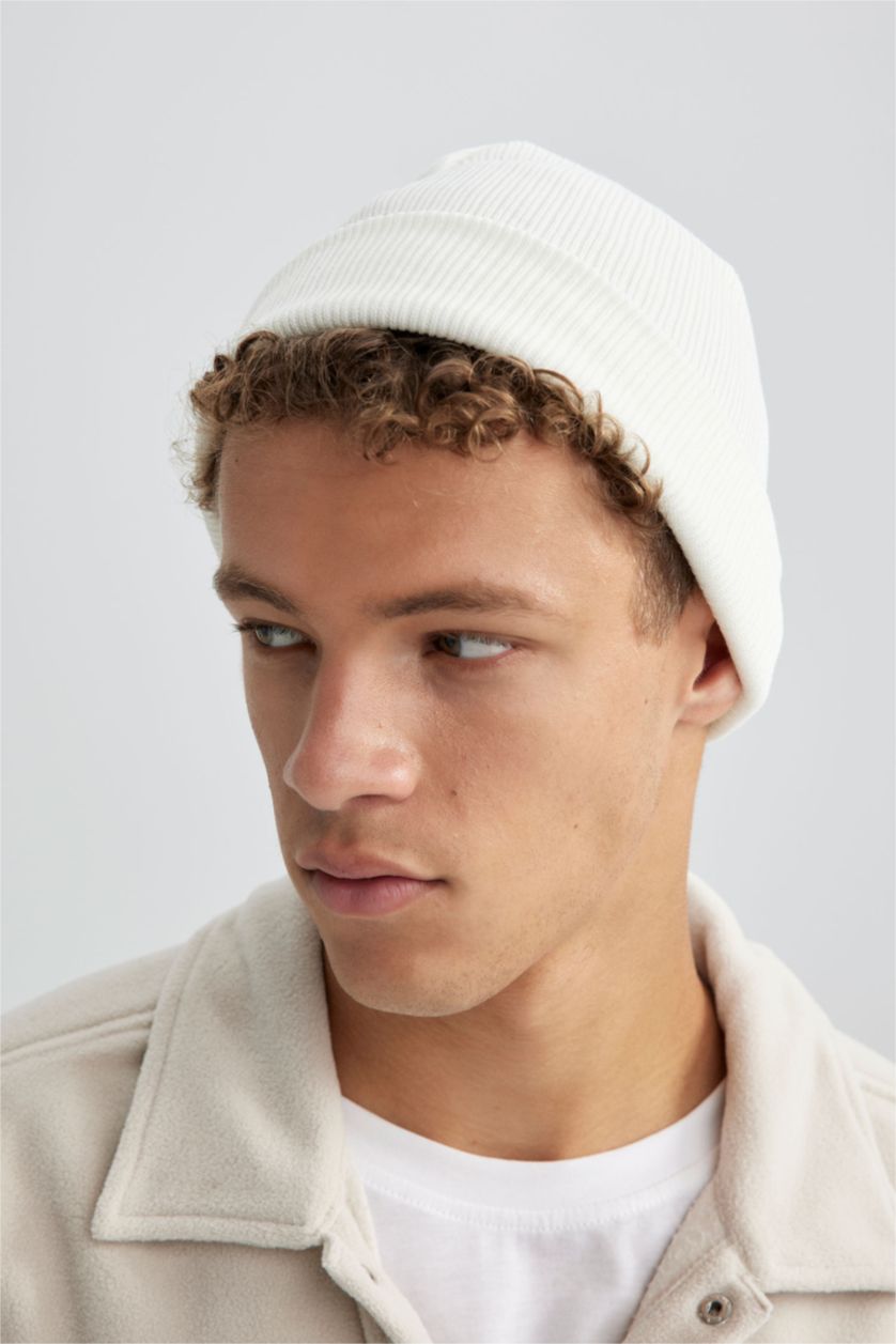 رجالي أبيض ايس كاب رجالي