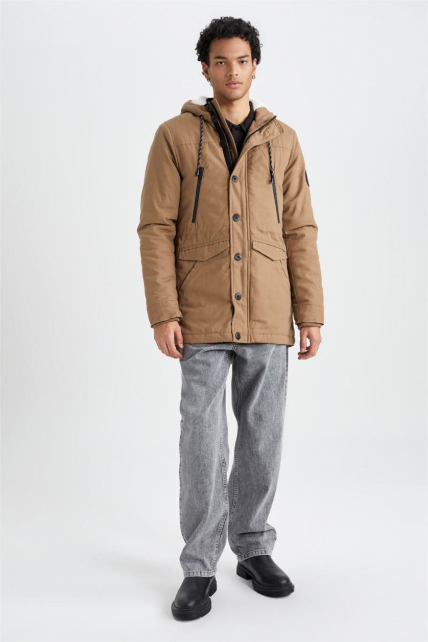 Erkek Açık Kahve Slim Fit Dar Kesim Kapüşonlu Pelüş Astar Fermuarlı Çıtçı Kapamalı Cepli Mont Parka