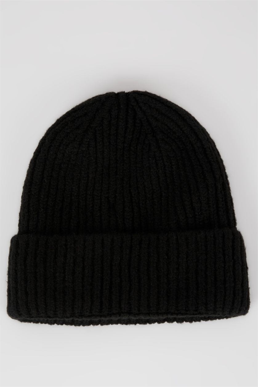 WOMAN Black Woman Beret