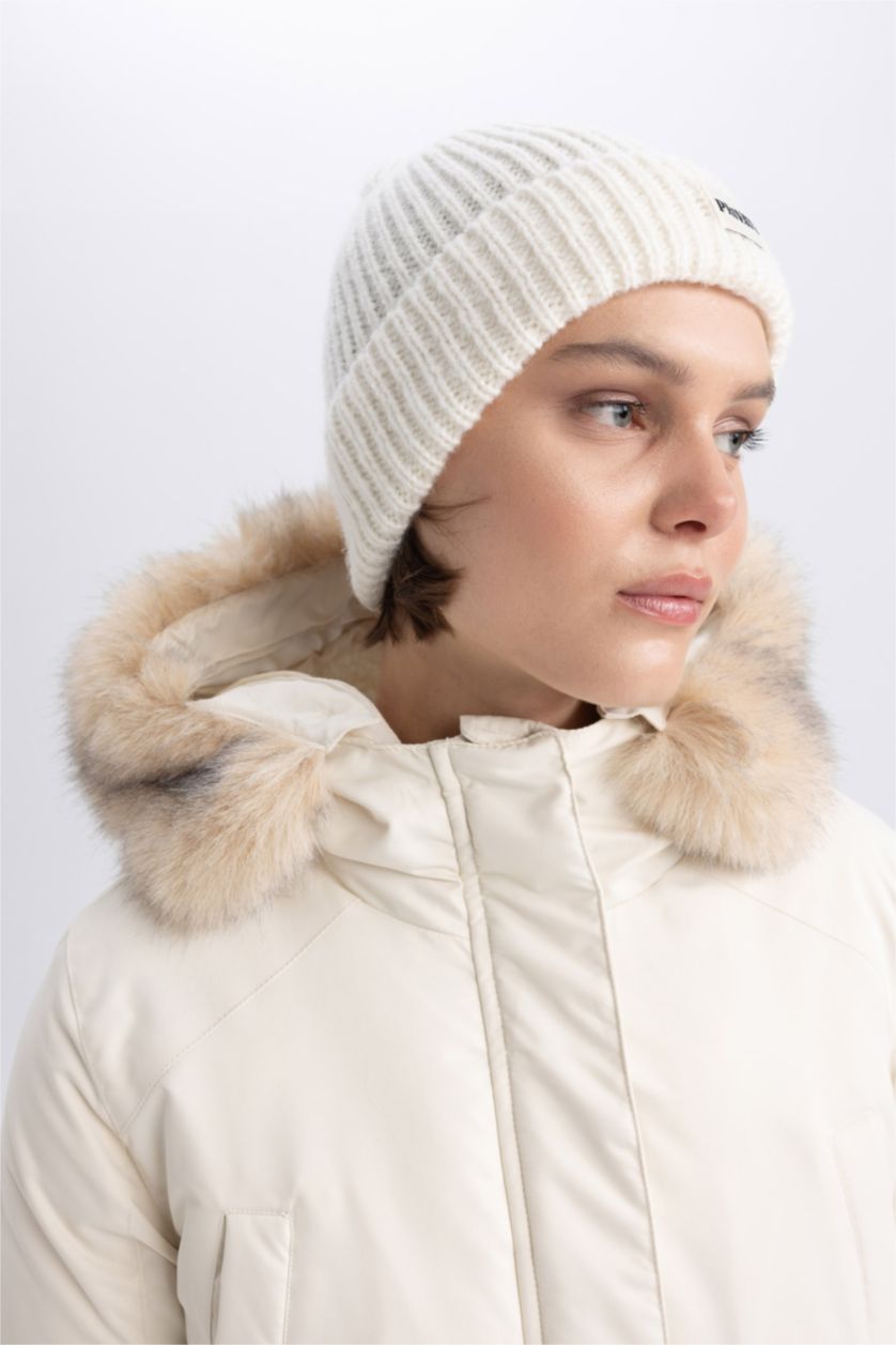 WOMAN White قبعة بيريه