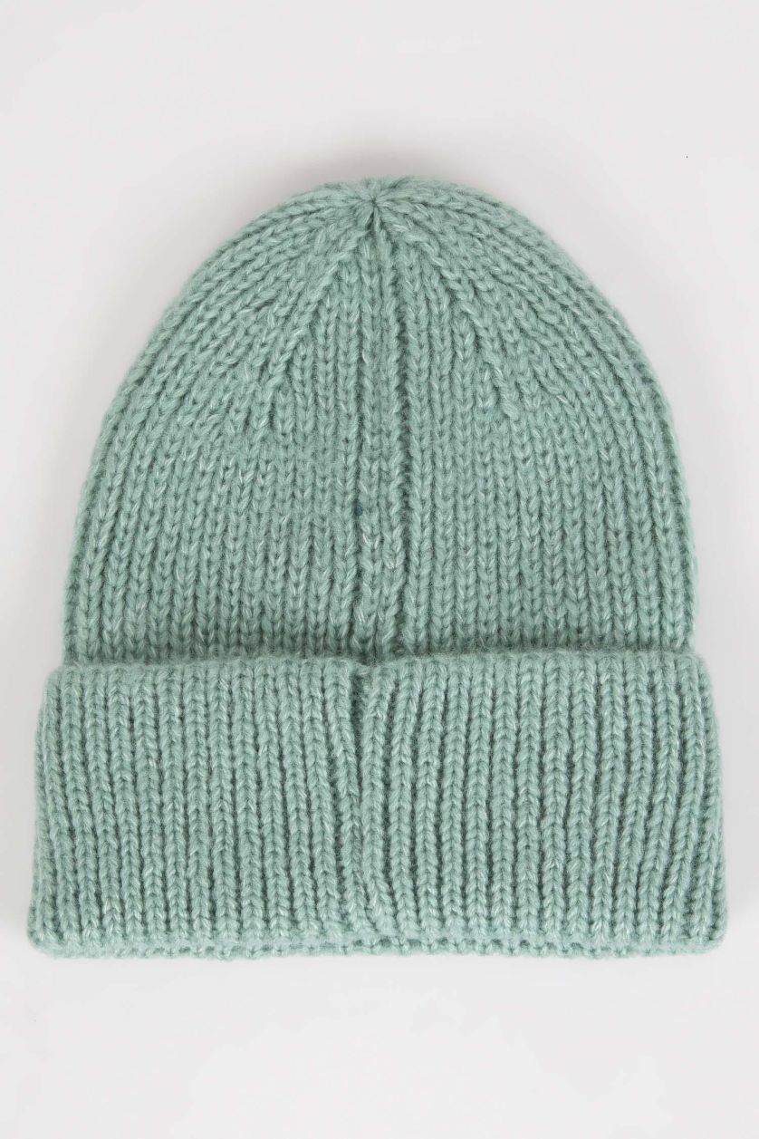 حريمي نعناع ايس كاب شتوي حريمي