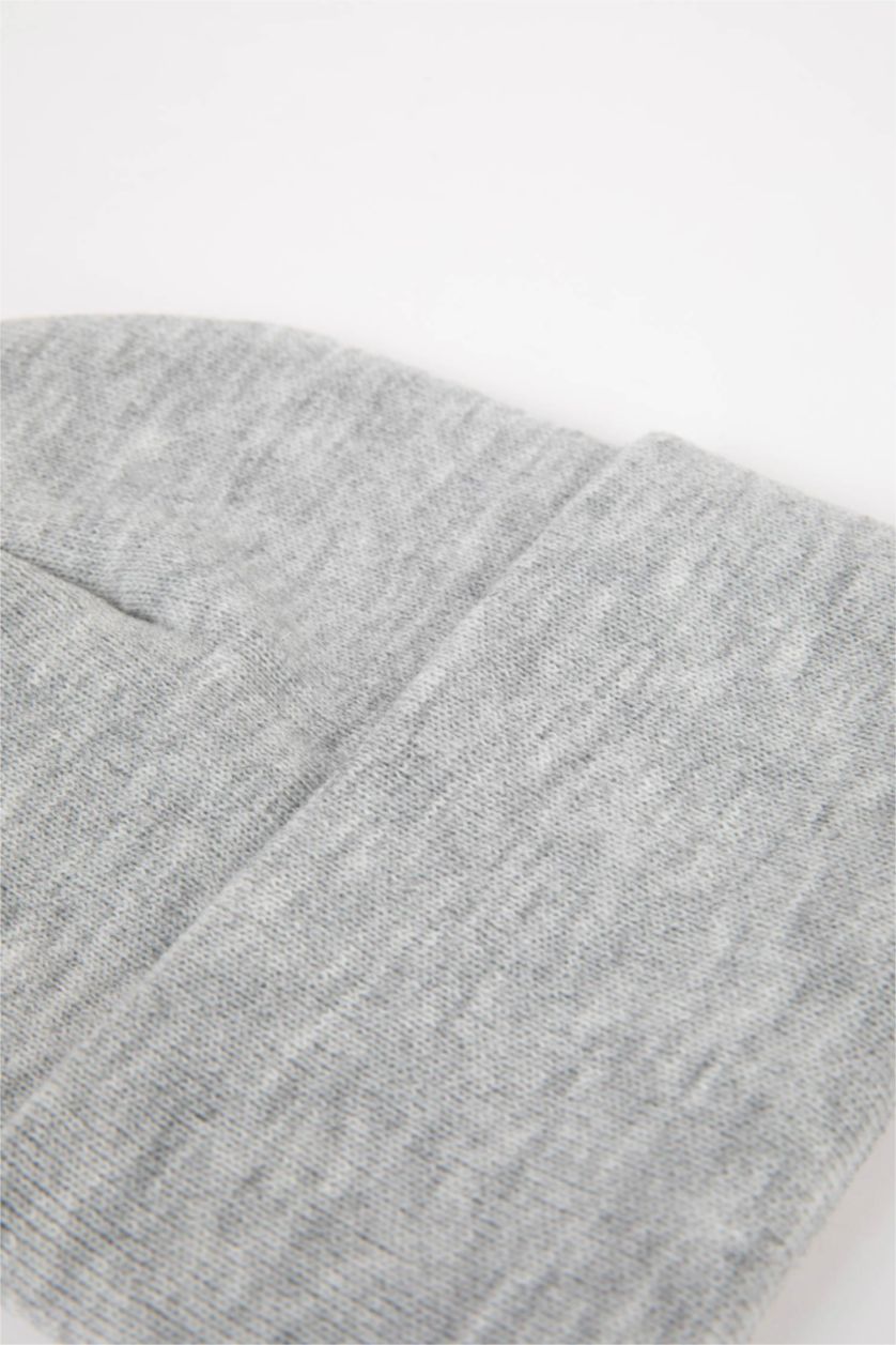 WOMAN Light Grey Woman Winter Beret