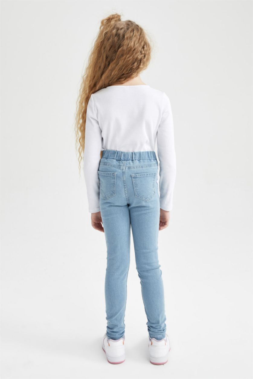 GIRLS & TEENS Light Blue Girl Skinny Leg Jeans