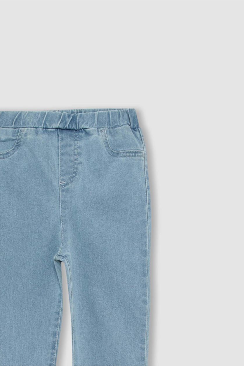 GIRLS & TEENS Light Blue Girl Skinny Leg Jeans