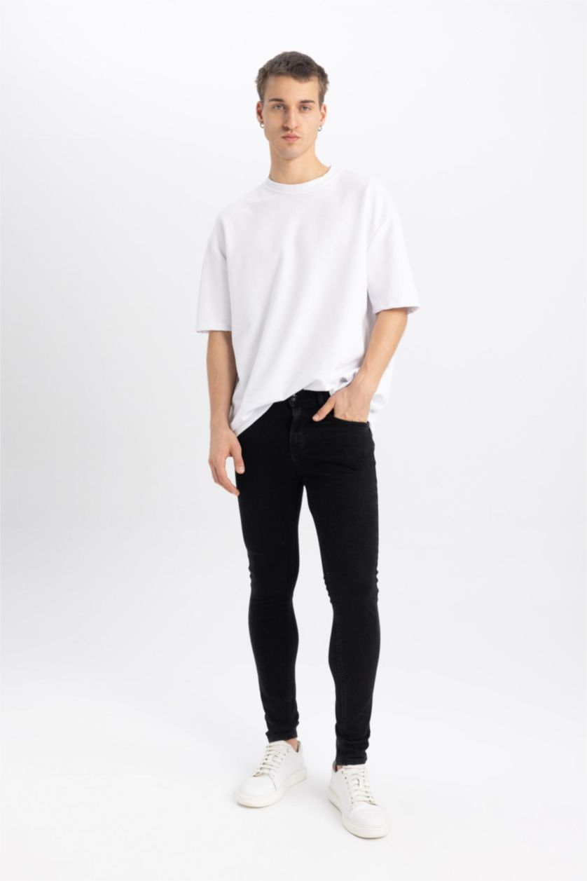 MAN Black Super Skinny Trousers