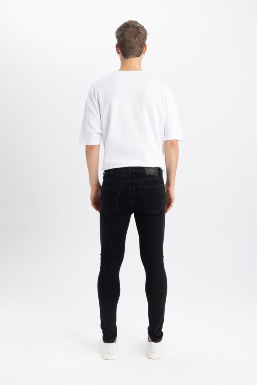 MAN Black Super Skinny Trousers