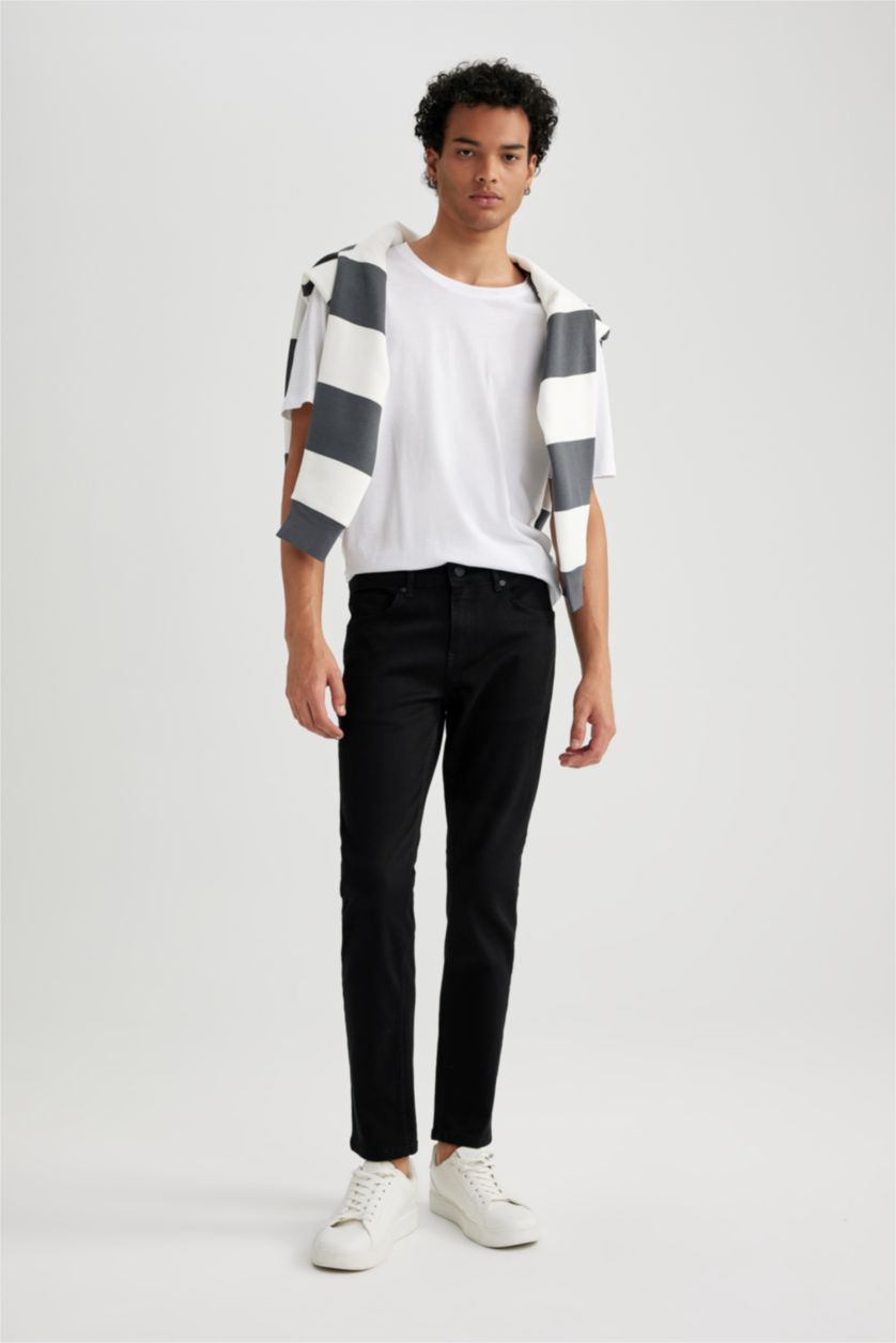 MAN Black Carlo Skinny Fit Trousers