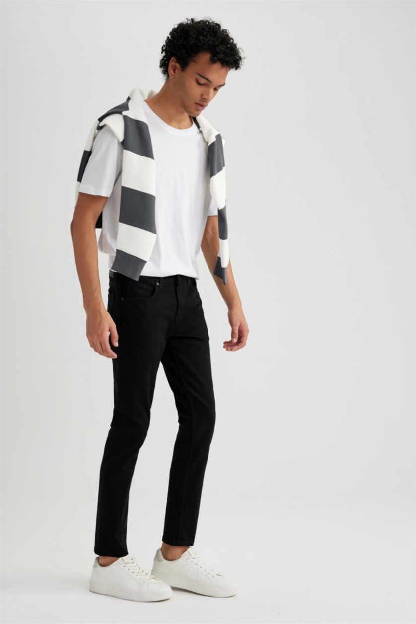 MAN Black Carlo Skinny Fit Trousers