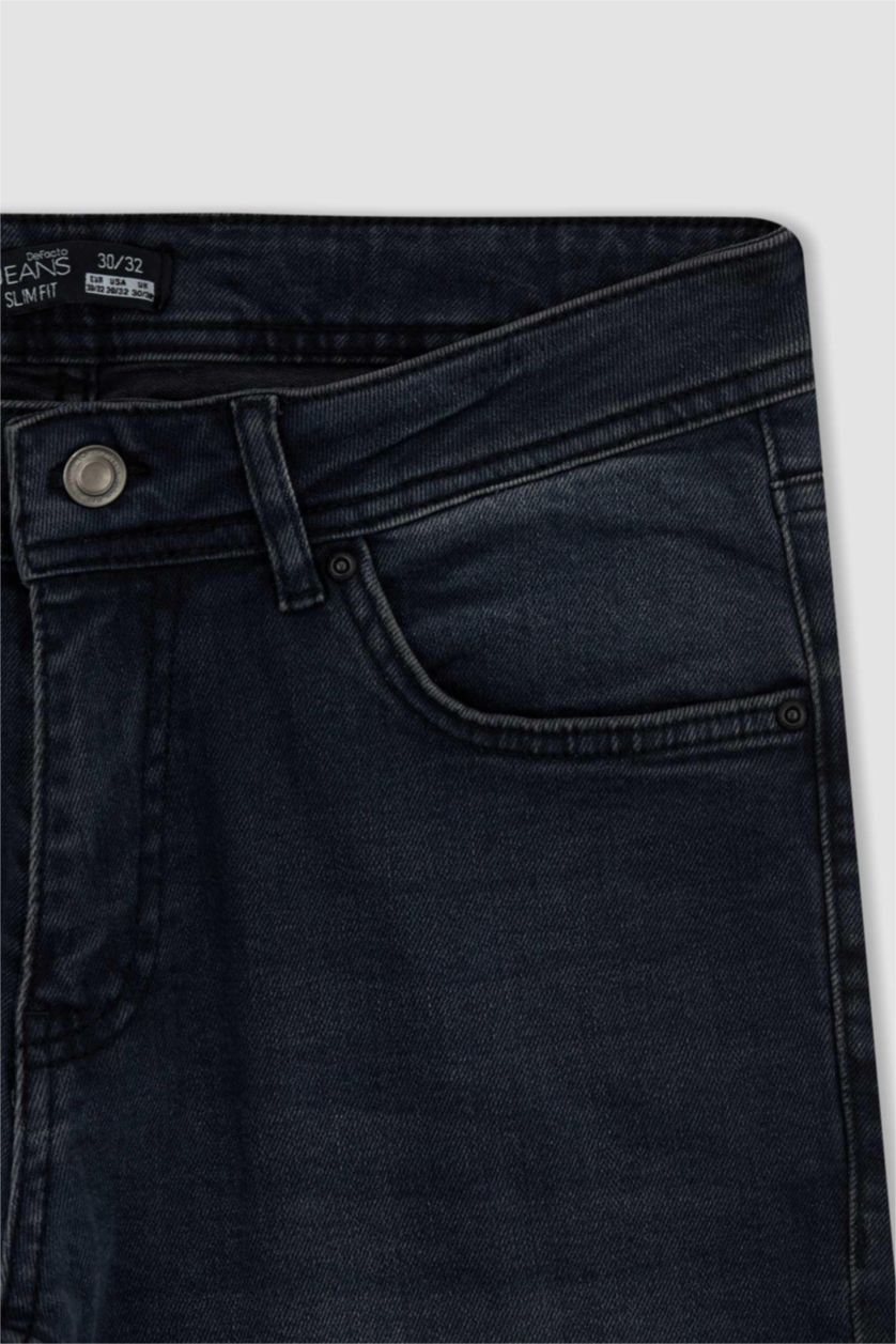 HOMME Indigo Pantalon Jean PEDRO - Coupe slim en jean Ourlet étroit
